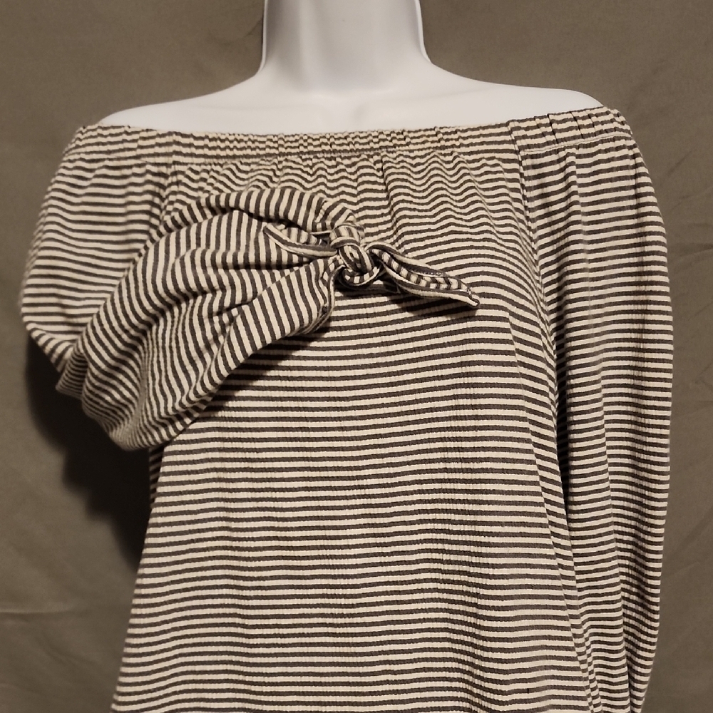Maurices Grey and White Striped Top